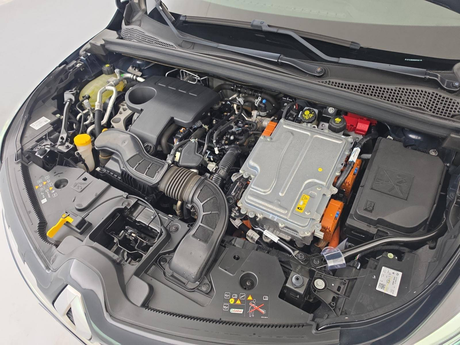 Vente en ligne Renault Captur  E-Tech 145 - 21 au prix de 18 490 €