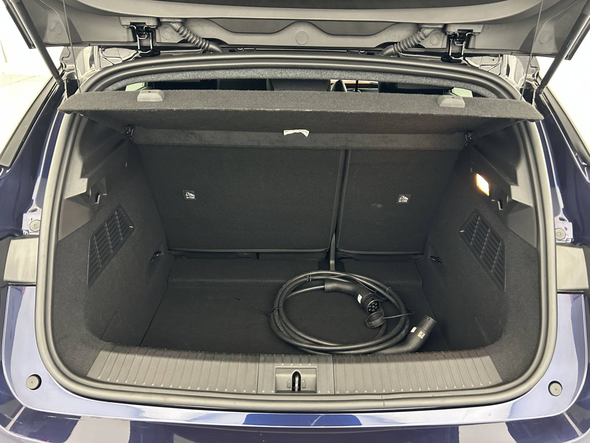 Vente en ligne Renault Megane E-Tech  220 ch autonomie confort GSR2 au prix de 30 300 €