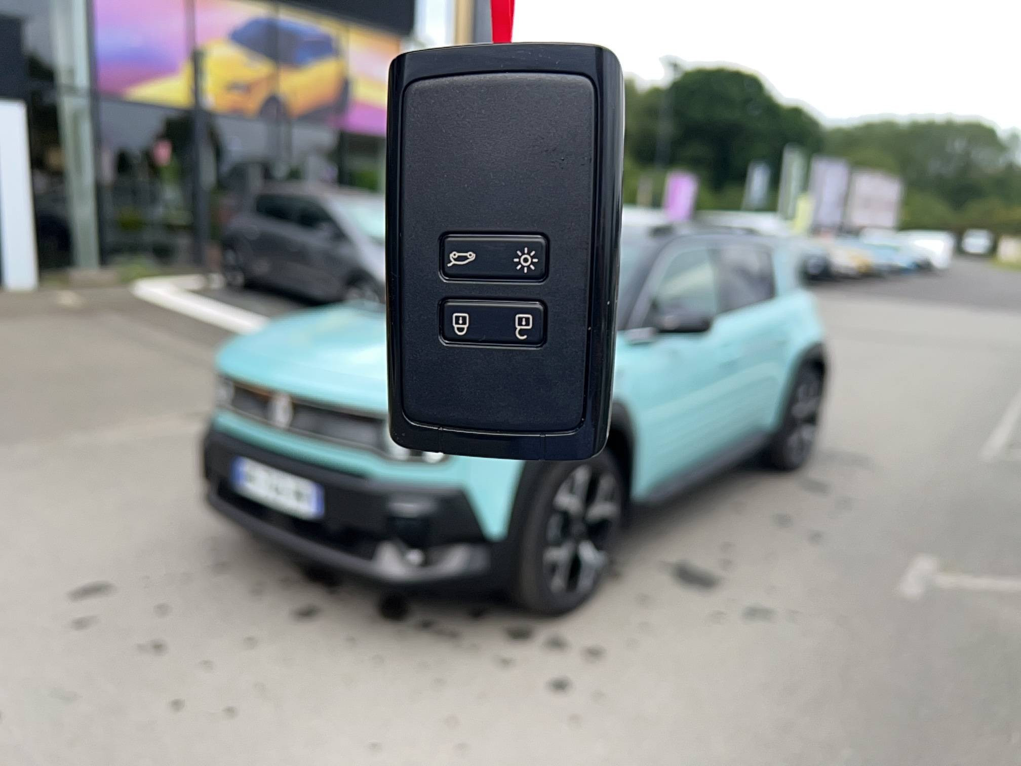 Vente en ligne Renault R4 E-Tech  150 ch autonomie confort au prix de 36 990 €
