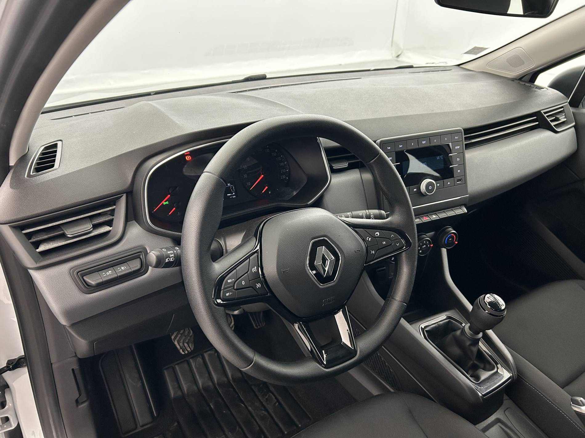 Vente en ligne Renault Clio 5 CLIO SOCIETE BLUE DCI 85 au prix de 12 990 €