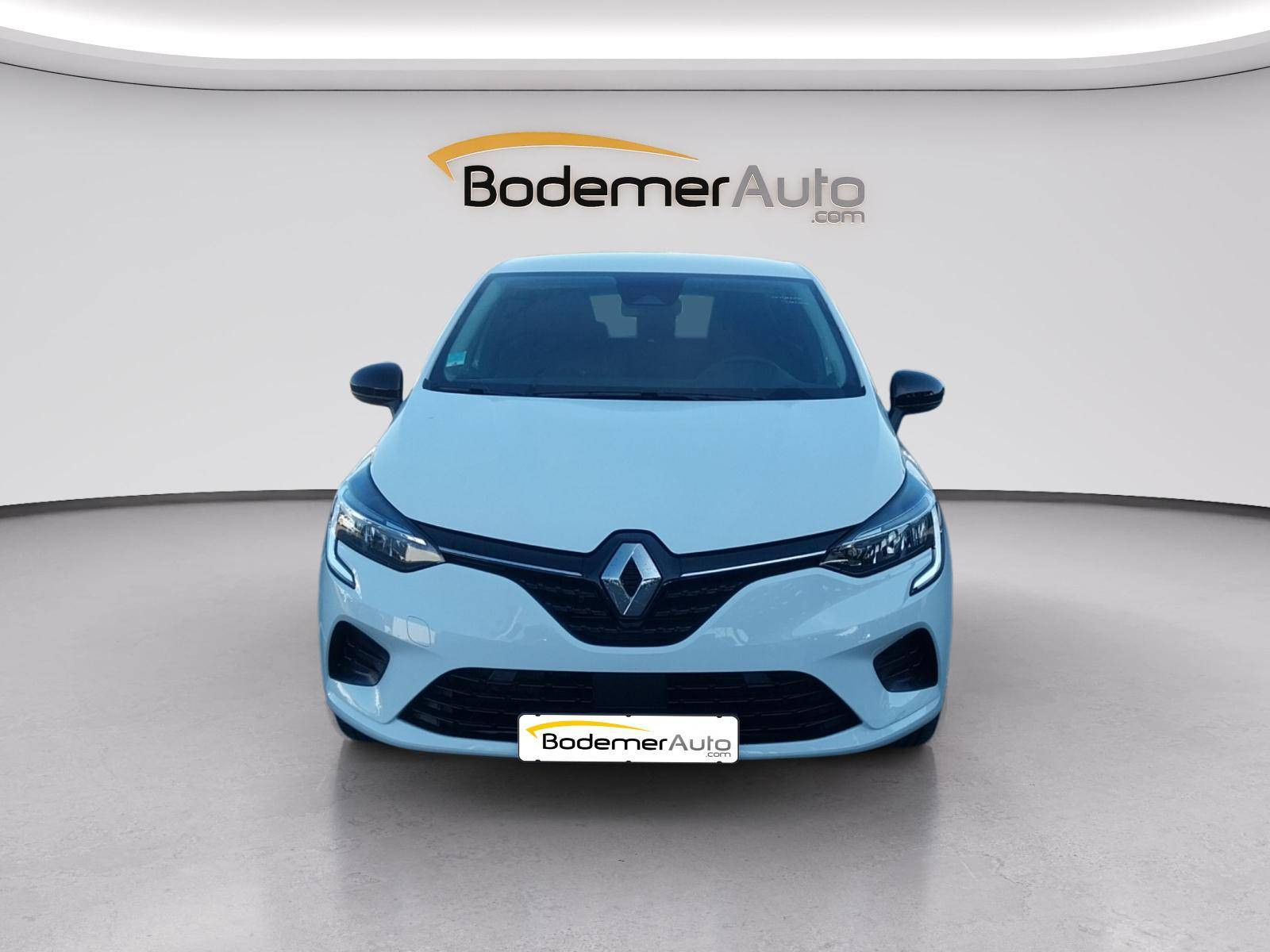 Vente en ligne Renault Clio 5 Clio E-Tech full hybrid 145 au prix de 17 350 €