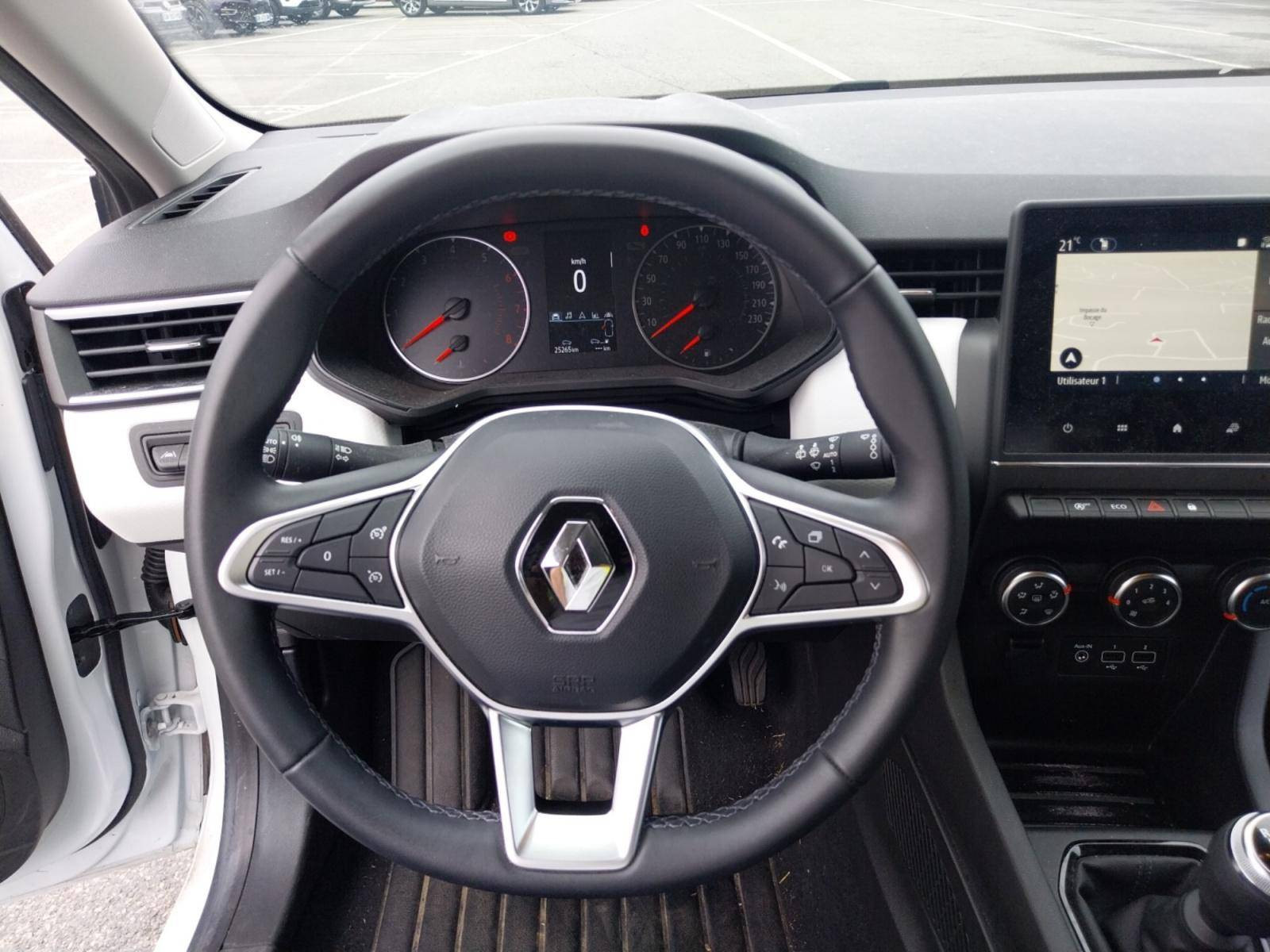 Vente en ligne Renault Clio 5 Clio TCe 90 au prix de 14 490 €