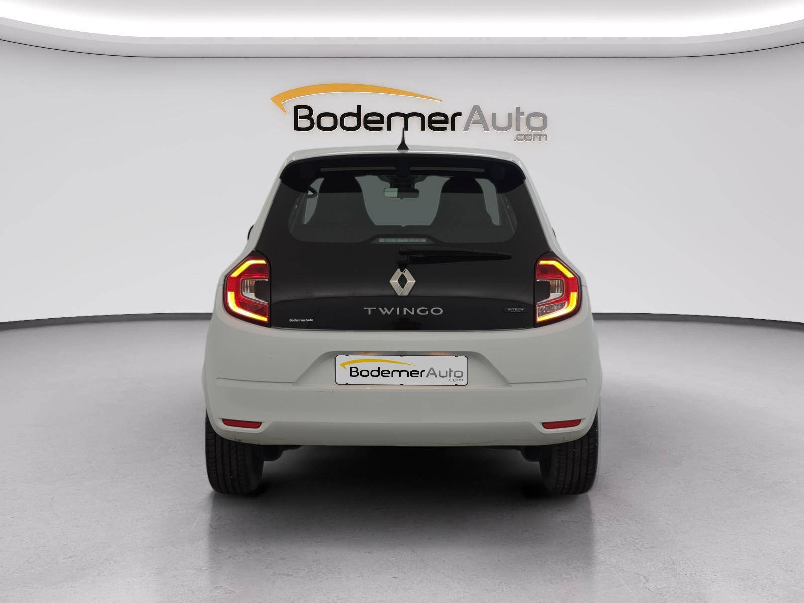 Vente en ligne Renault Twingo Electrique Twingo III E-Tech au prix de 12 490 €