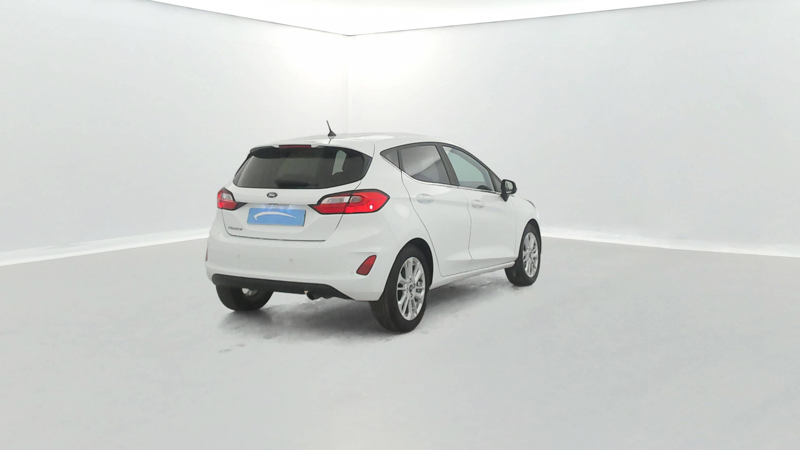 Vente en ligne Ford Fiesta  1.0 Flexifuel 95 ch S&S BVM6 au prix de 17 490 €