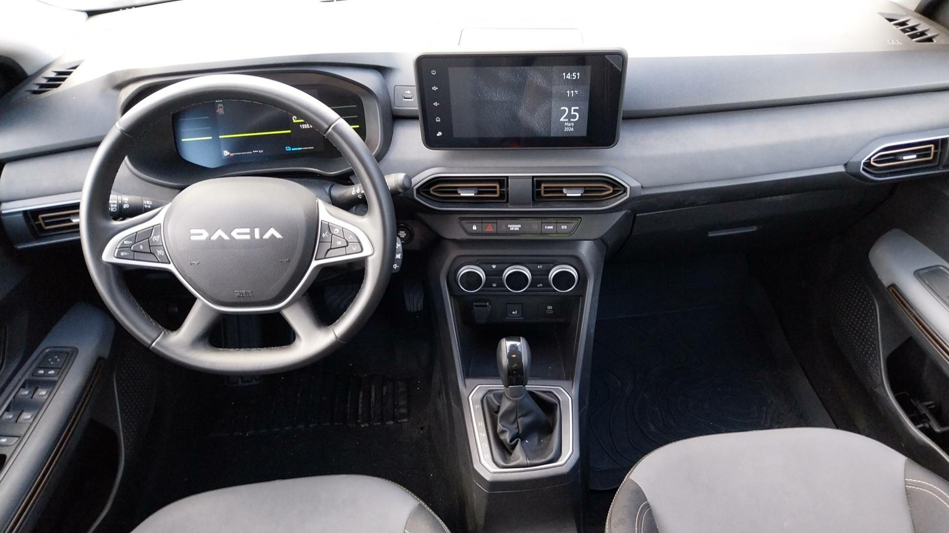 Vente en ligne Dacia Jogger  Hybrid 140 7 places GSR2 au prix de 26 790 €