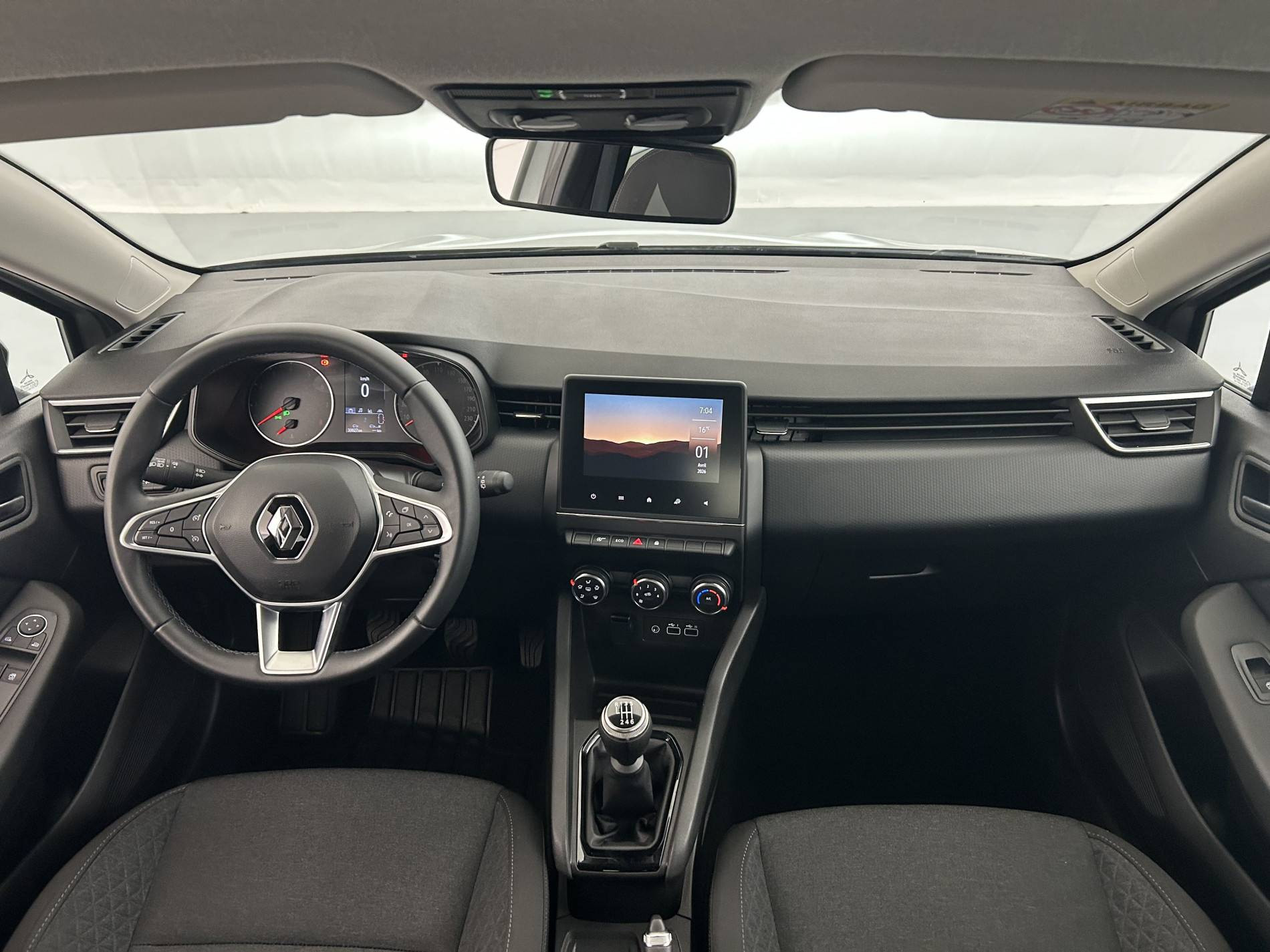 Vente en ligne Renault Clio 5 Clio TCe 90 au prix de 13 690 €