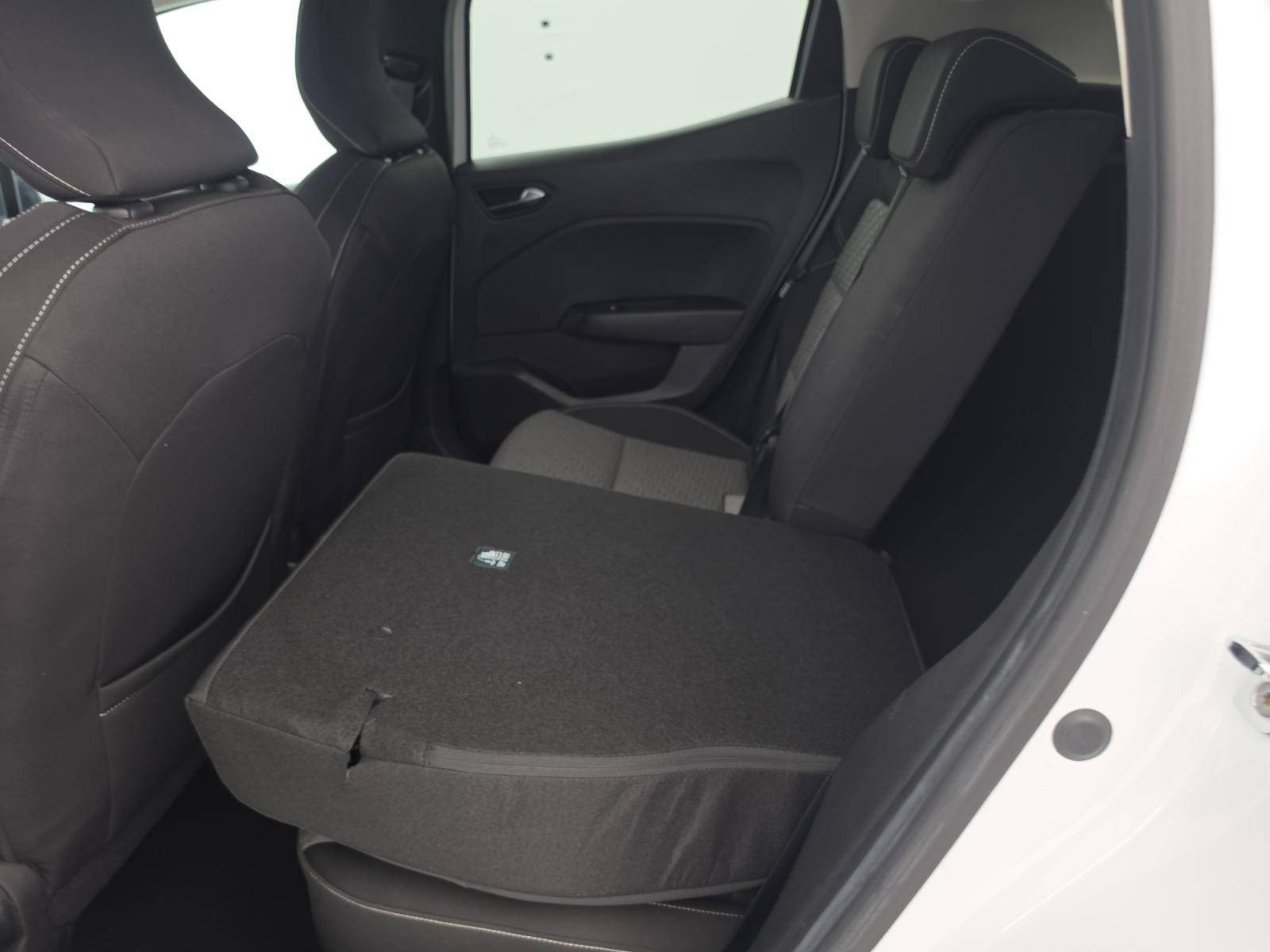 Vente en ligne Renault Clio 5 Clio TCe 90 au prix de 13 890 €