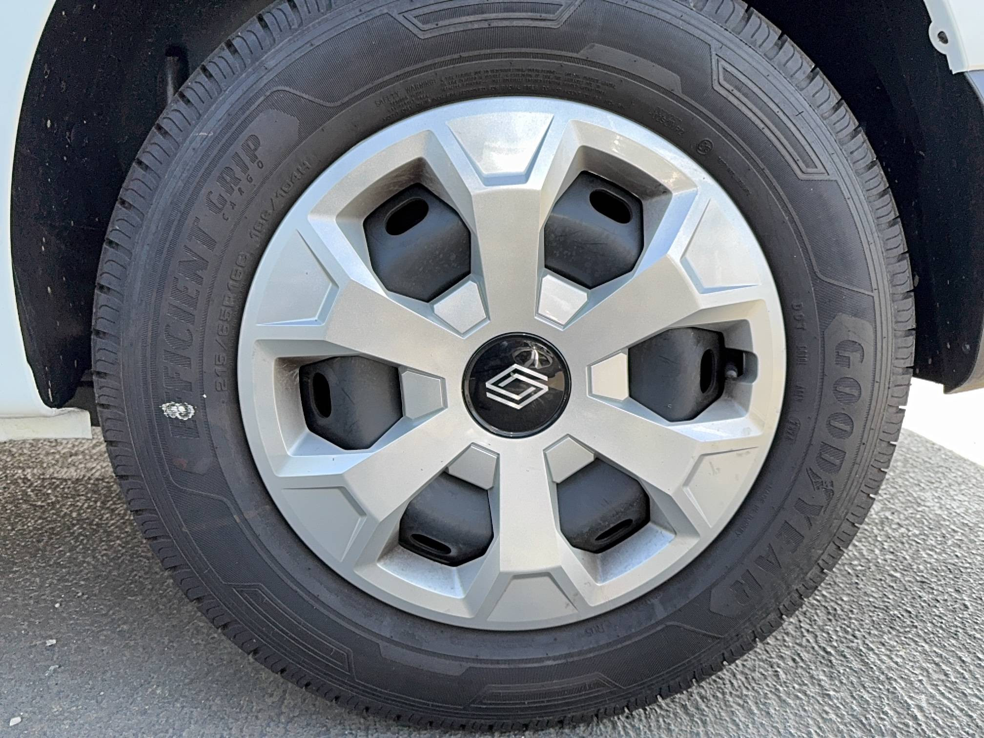 Vente en ligne Renault Trafic Van E-Tech TRAFIC E-TECH ELECTRIQUE FGN L1H1 3T AC22 au prix de 35 300 €