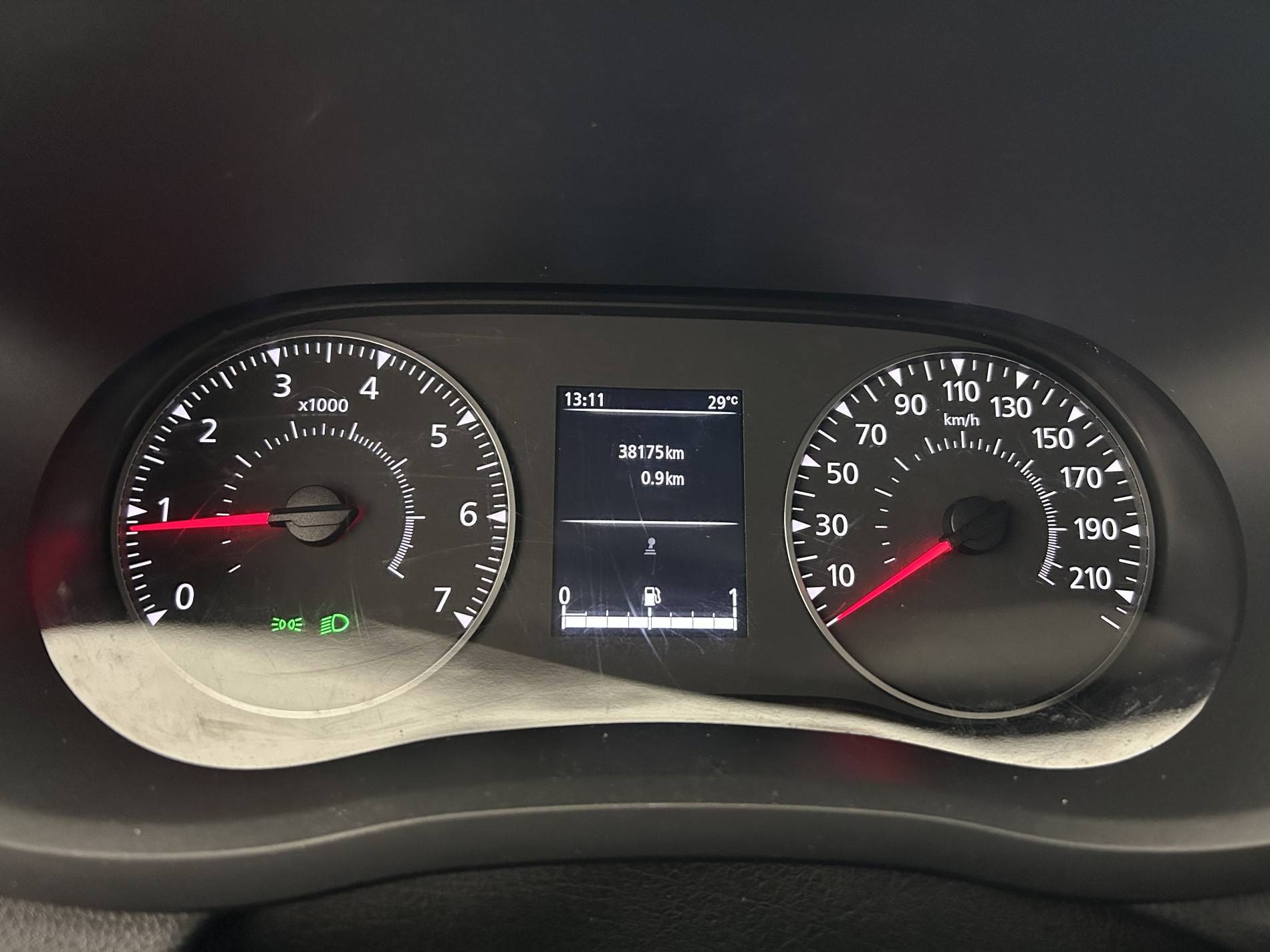 Vente en ligne Renault Master Fourgon MASTER FGN TRAC F3500 L2H2 BLUE DCI 135 au prix de 26 990 €
