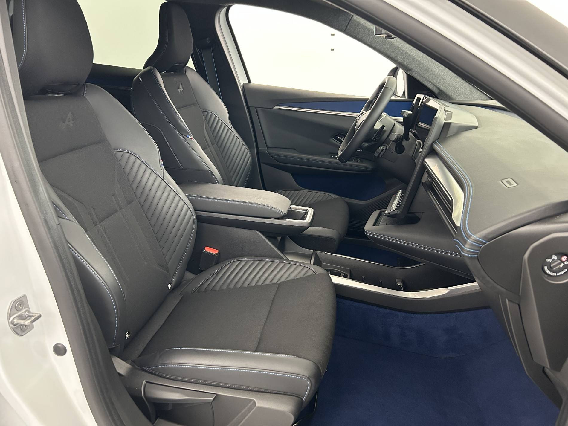 Vente en ligne Renault Scenic E-Tech  220 ch grande autonomie au prix de 39 991 €