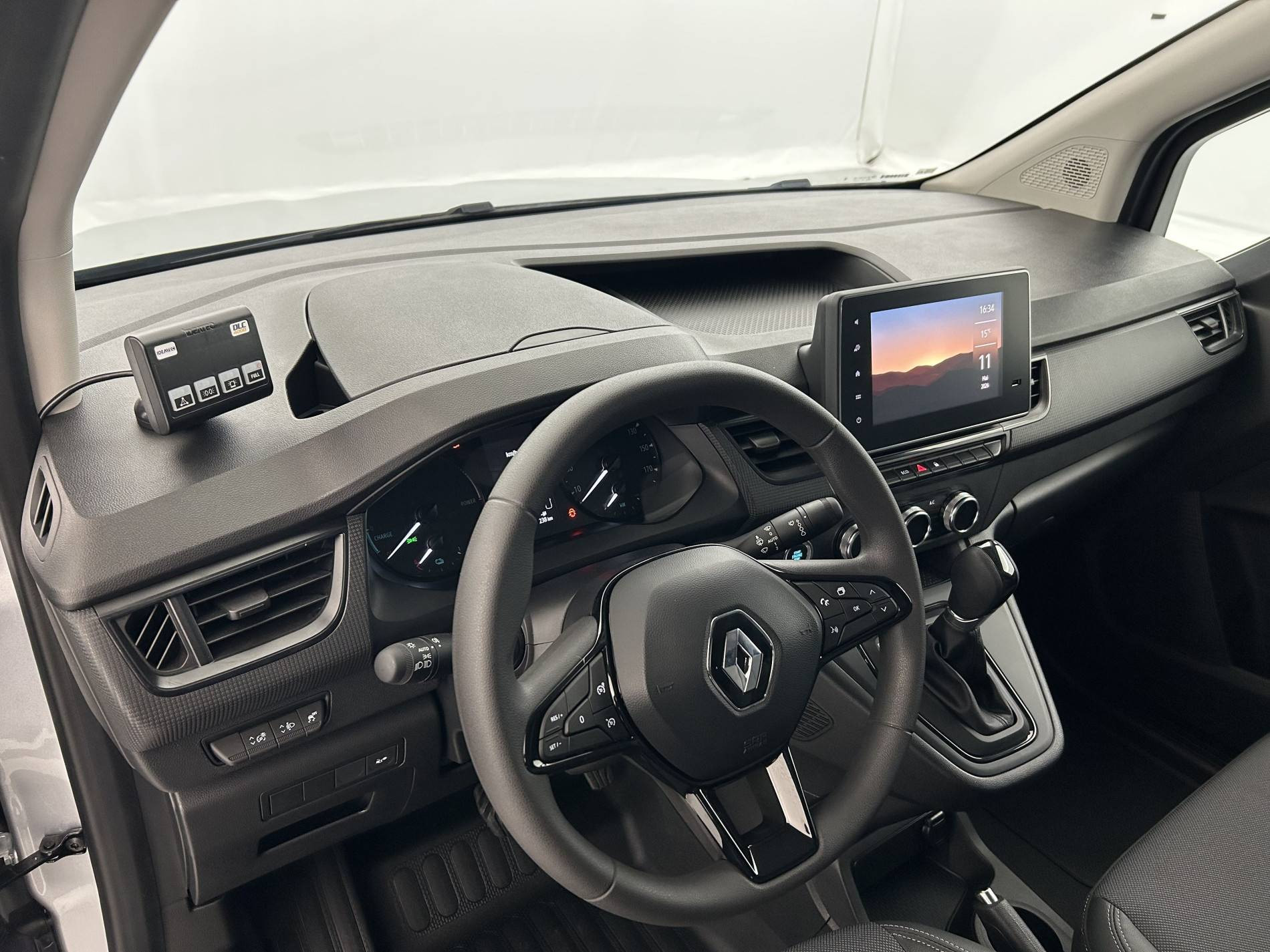 Vente en ligne Renault Kangoo Van E-Tech  L2 EV45  DC 80KW au prix de 23 290 €