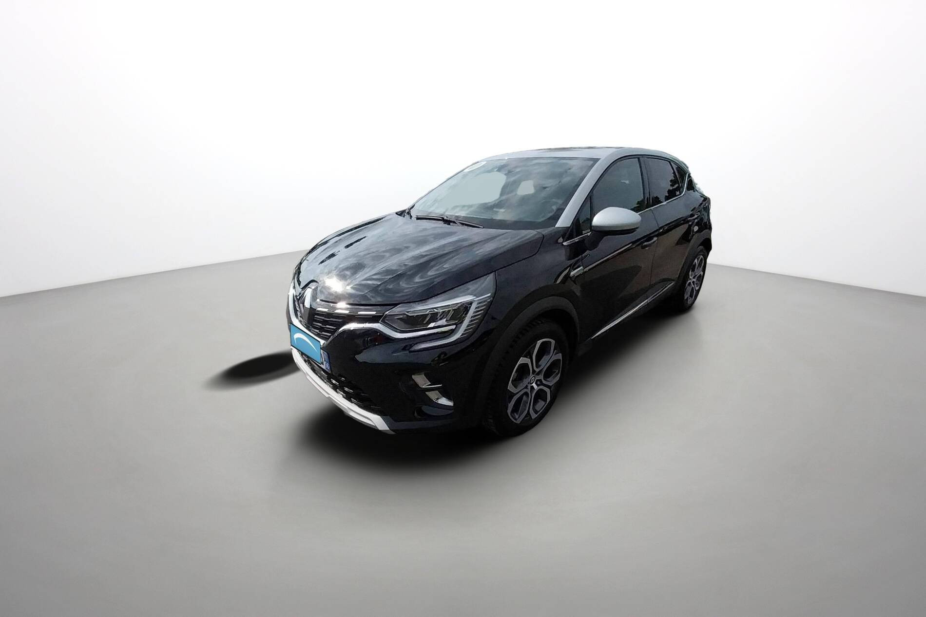 Renault Captur  E-Tech full hybrid 145 occasion de 2023 en vente à Lorient