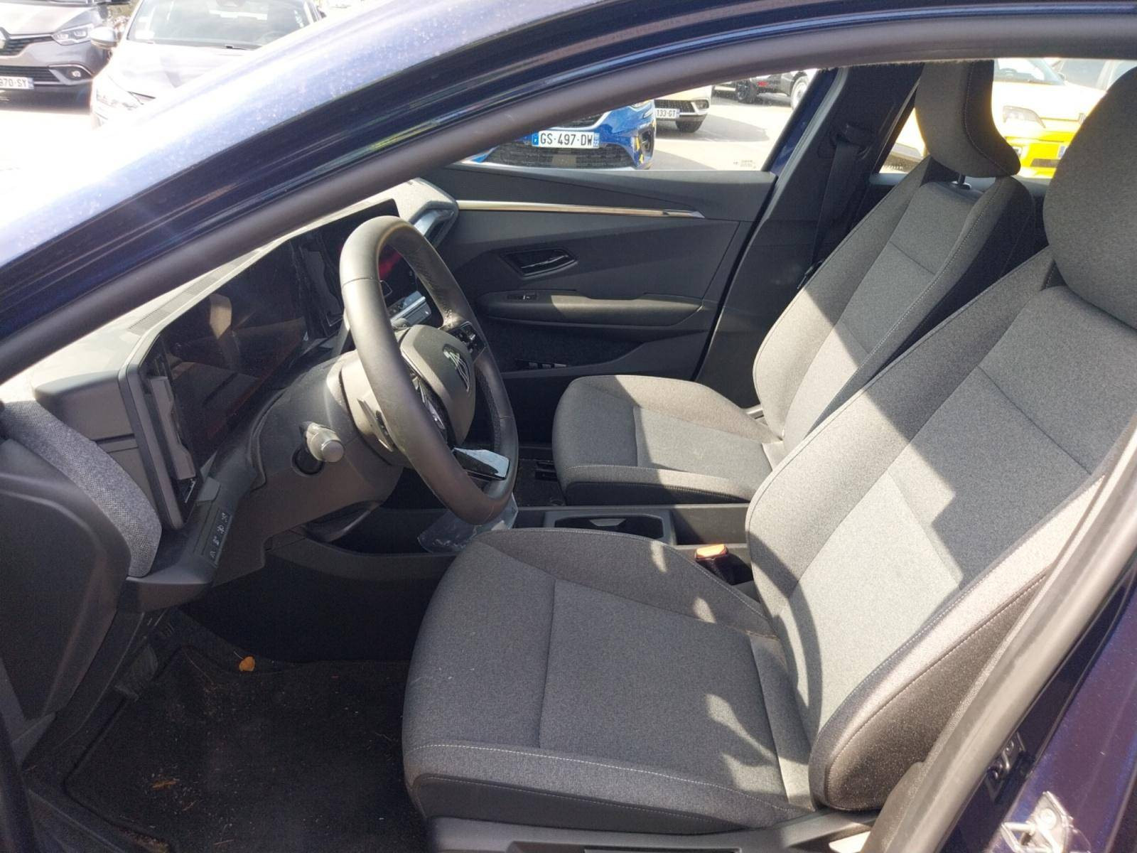Vente en ligne Renault Megane E-Tech  EV60 220 ch super charge au prix de 24 990 €