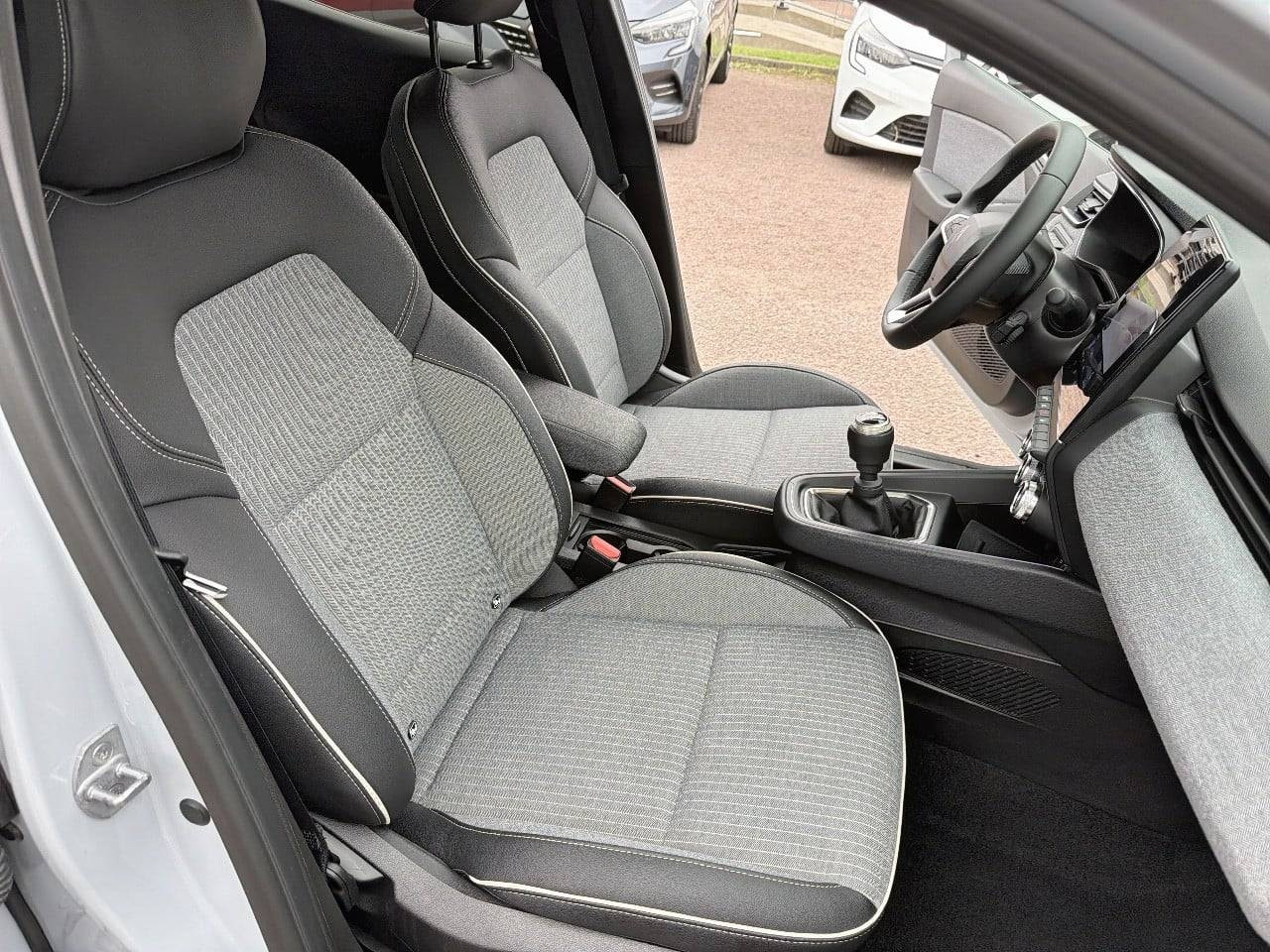 Vente en ligne Renault Clio 5 Clio TCe 90 ch GSR2 au prix de 18 490 €