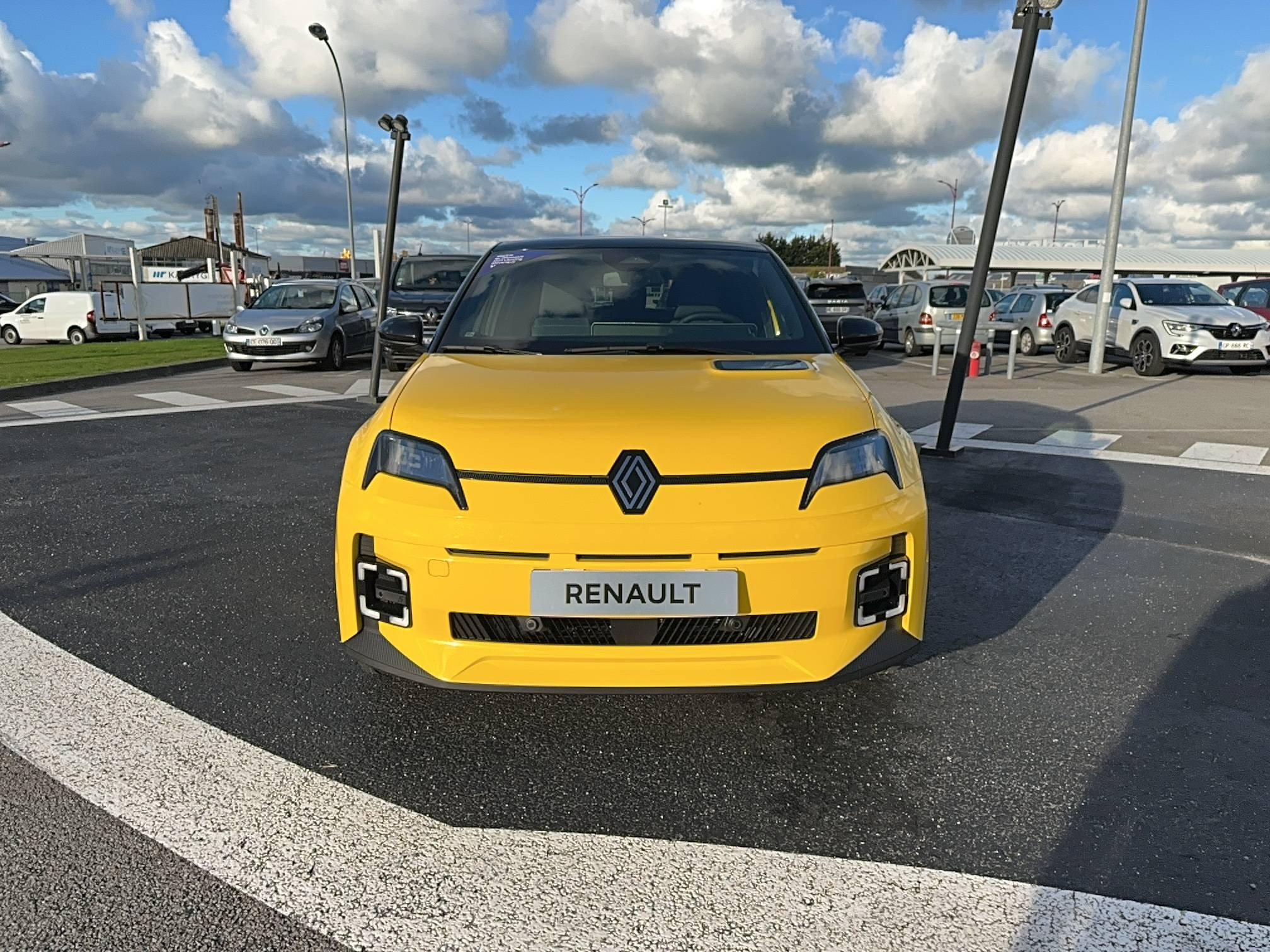 Vente en ligne Renault R5 E-Tech  150 ch autonomie confort au prix de 32 900 €