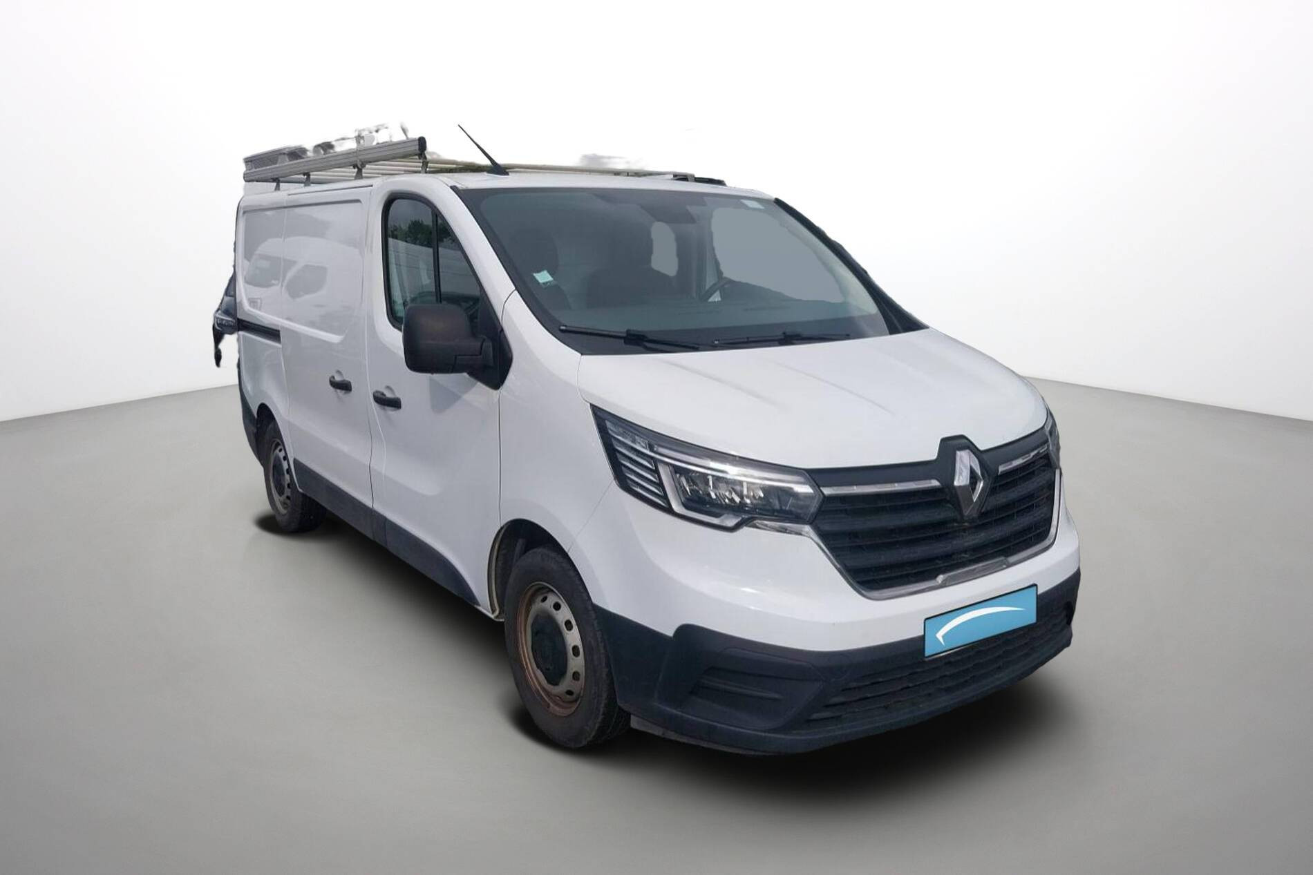 Vente en ligne Renault Trafic 3 Fourgon TRAFIC FGN L1H1 2800 KG BLUE DCI 110 au prix de 21 590 €