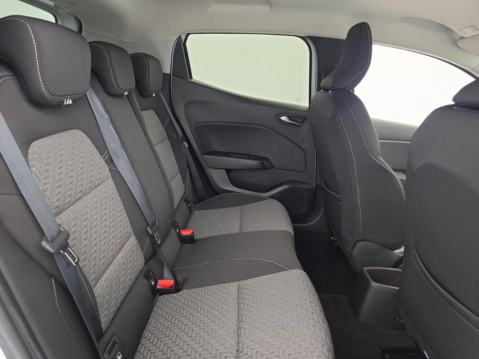 Vente en ligne Renault Clio 5 Clio TCe 90 au prix de 13 850 €