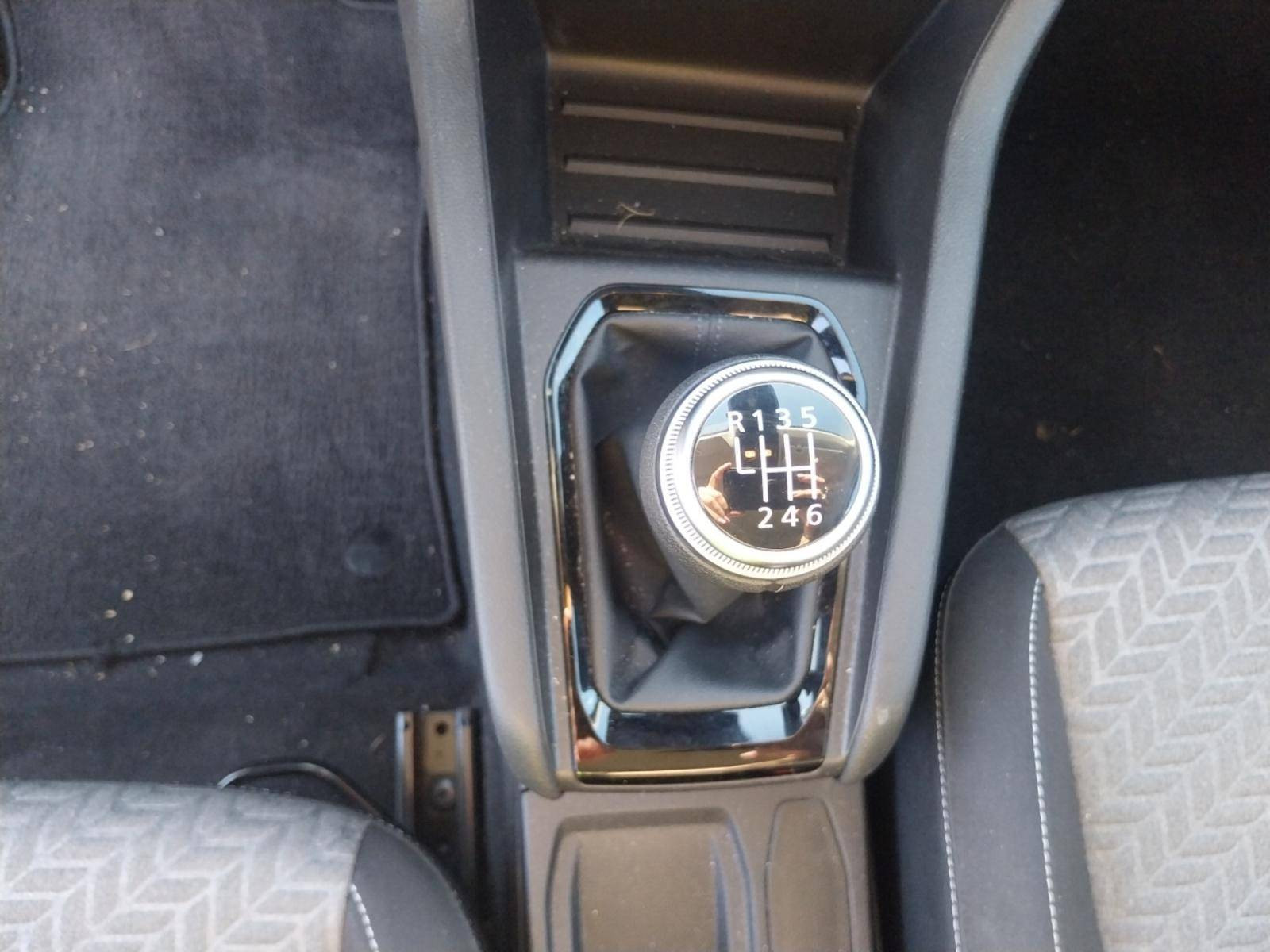 Vente en ligne Renault Clio 5 Clio TCe 90 au prix de 14 990 €