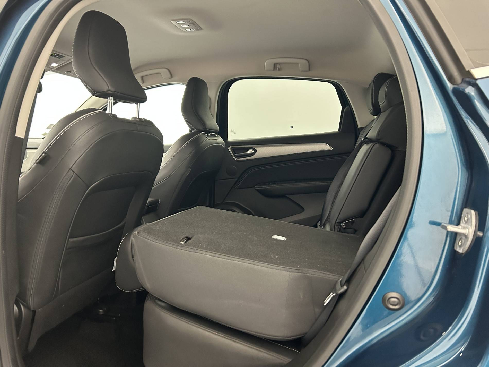 Vente en ligne Renault Arkana  E-Tech 145 - 21B au prix de 18 890 €