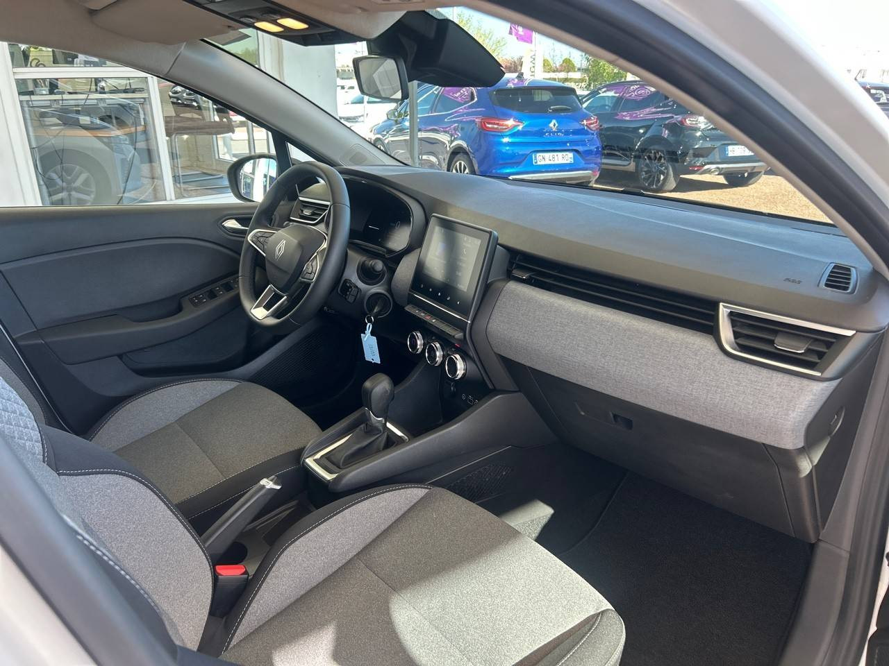 Vente en ligne Renault Clio 5 Clio E-Tech full hybrid 145 ch GSR2 au prix de 20 490 €