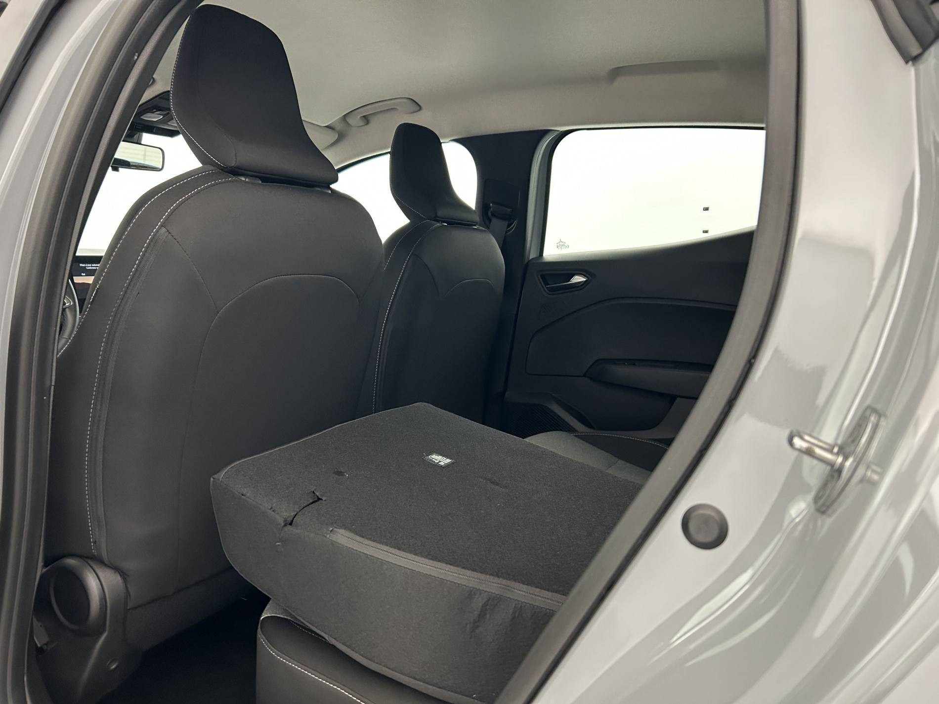 Vente en ligne Renault Clio 5 Clio TCe 90 au prix de 15 690 €