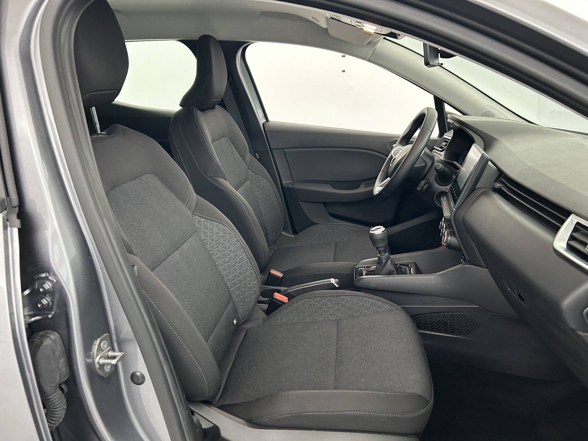 Vente en ligne Renault Clio 5 Clio TCe 90 au prix de 14 500 €