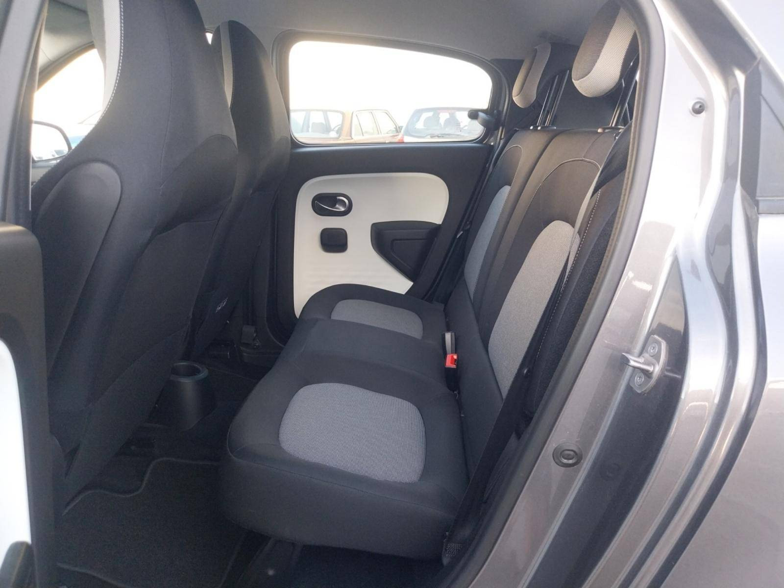 Vente en ligne Renault Twingo Electrique Twingo III E-Tech au prix de 13 900 €