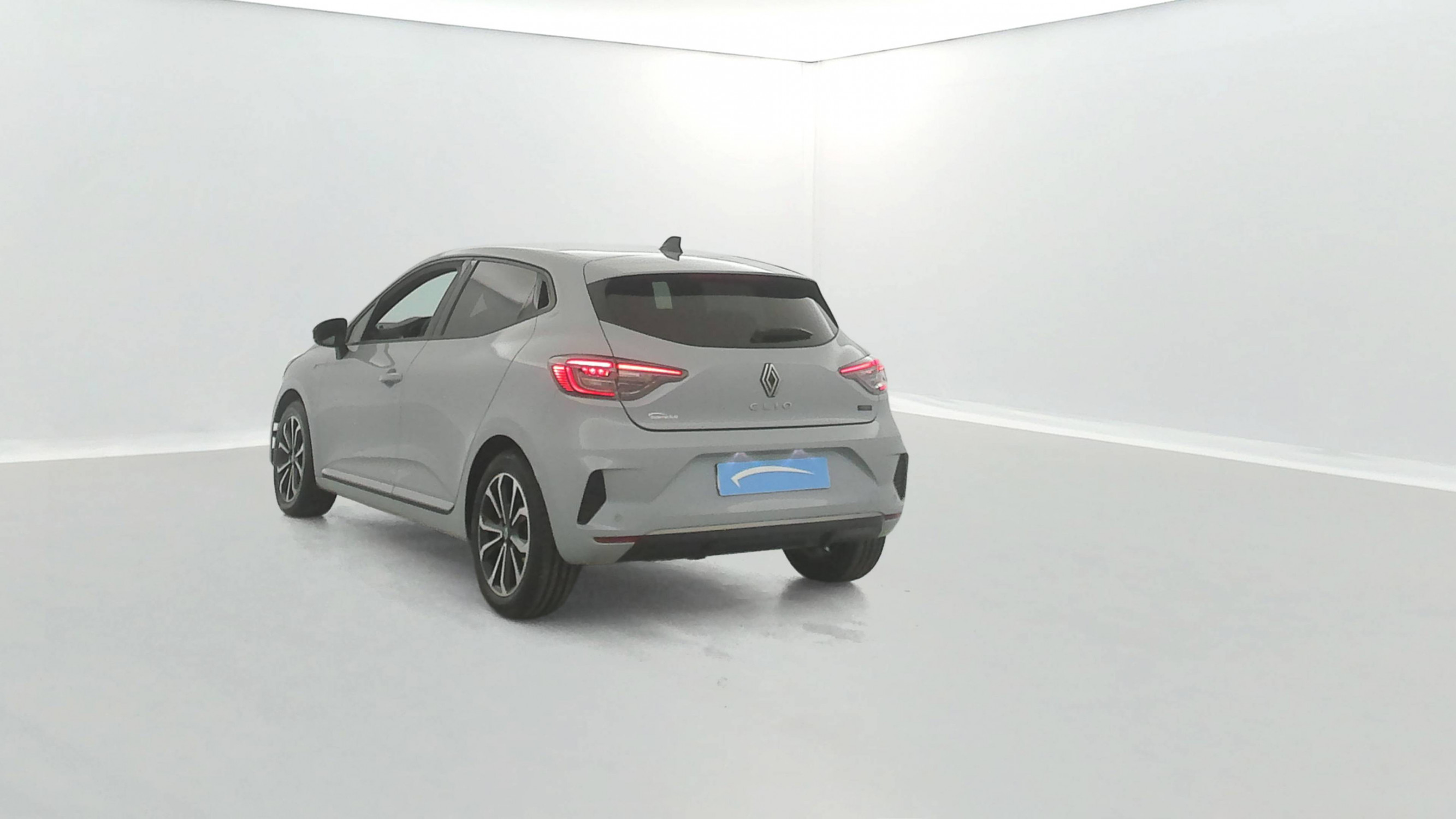 Vente en ligne Renault Clio 5 Clio E-Tech full hybrid 145 au prix de 18 700 €