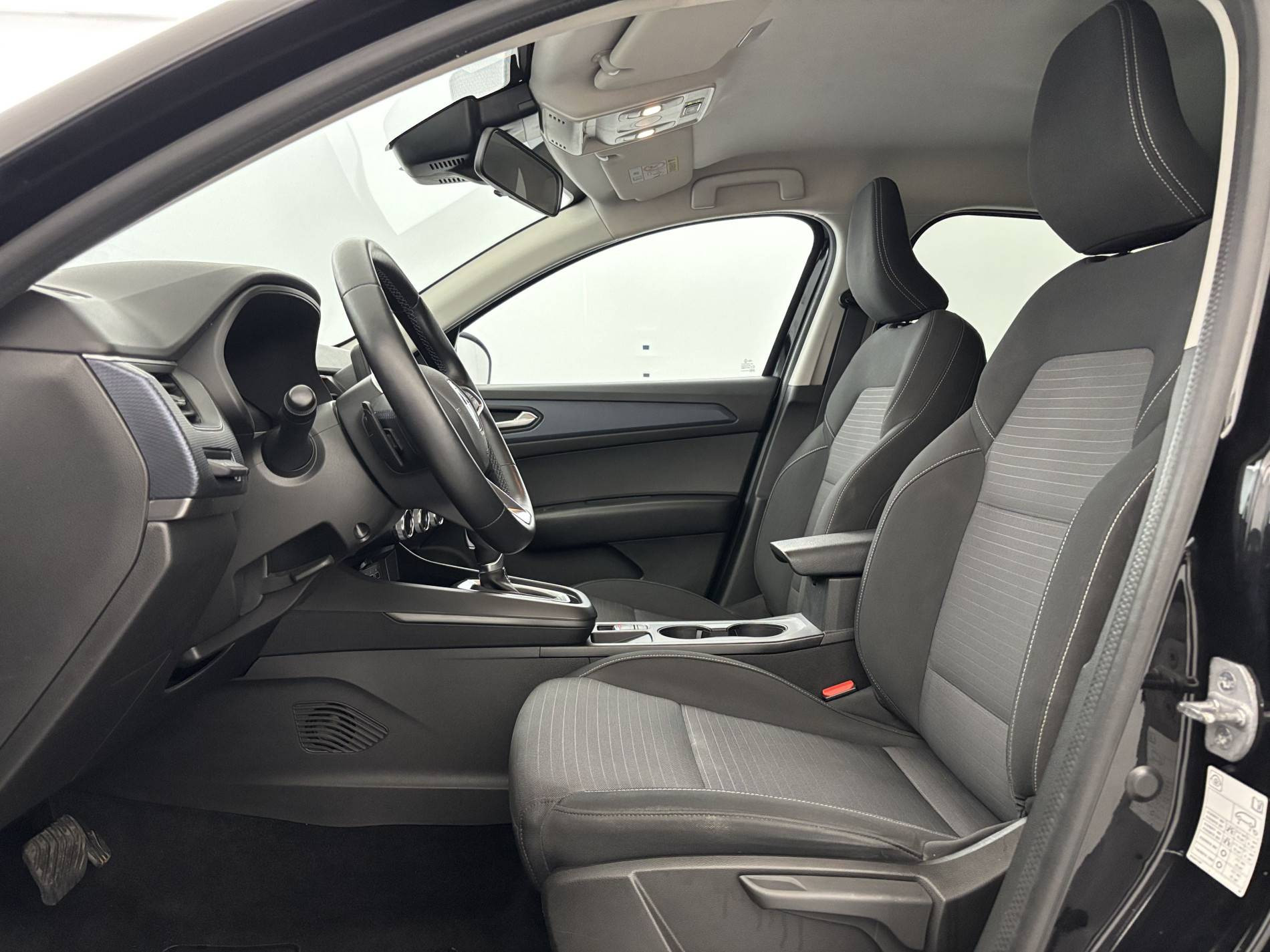 Vente en ligne Renault Arkana  mild hybrid 140 EDC FAP - 22 au prix de 16 890 €