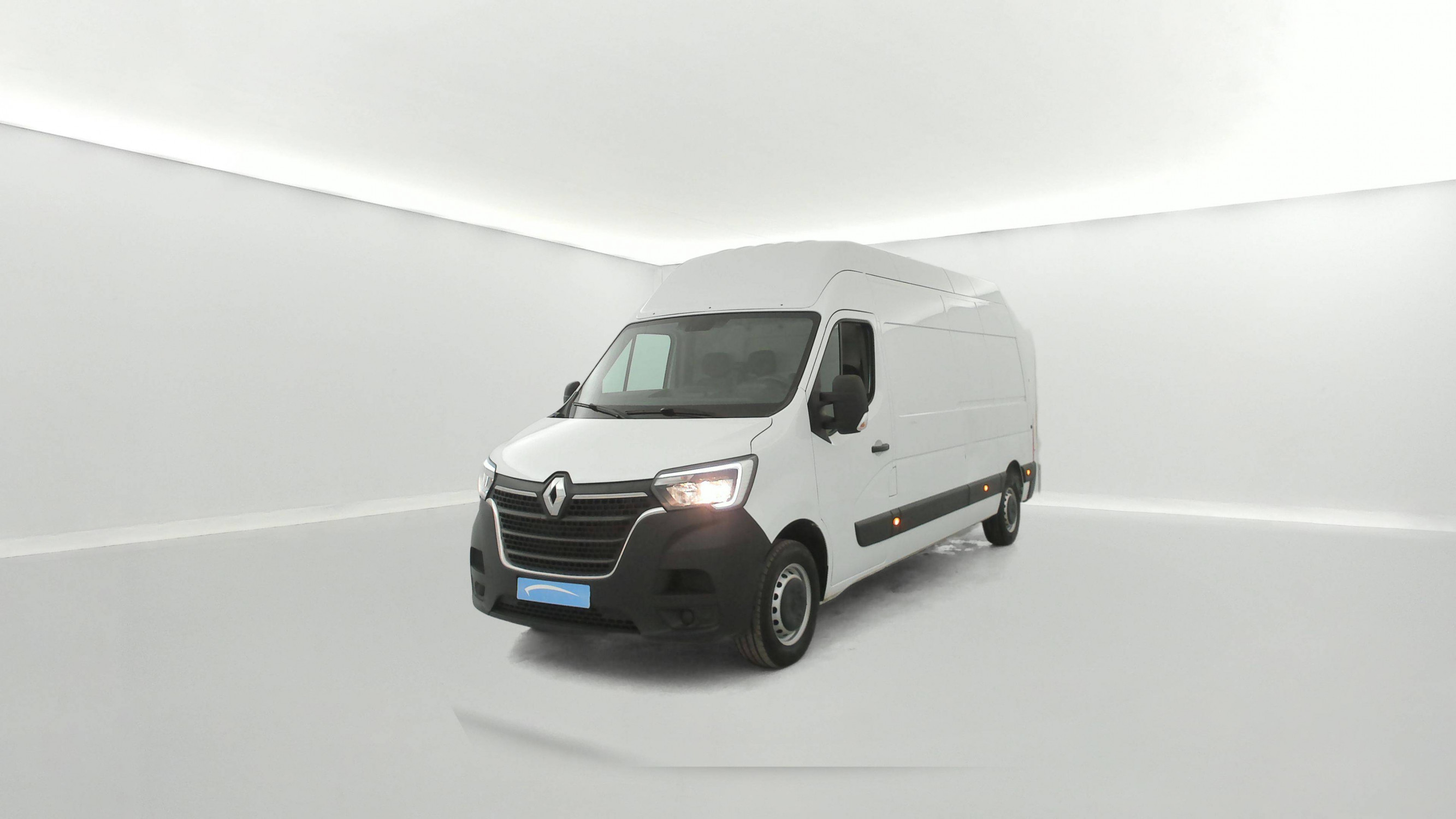 Renault Master Fourgon MASTER FGN TRAC F3500 L3H3 BLUE DCI 135 occasion de 2024 en vente à Morlaix