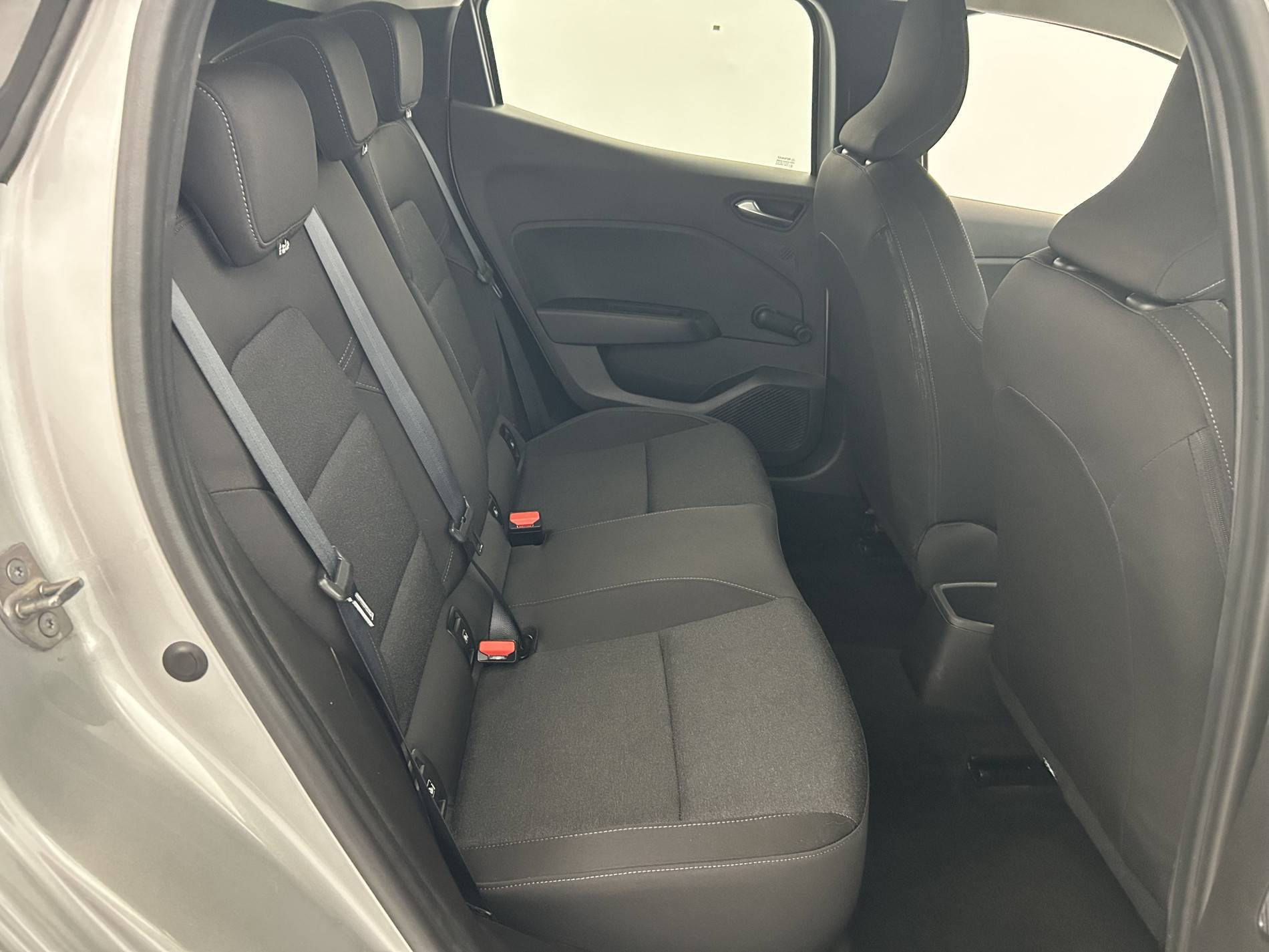 Vente en ligne Renault Clio 5 Clio TCe 90 au prix de 14 790 €