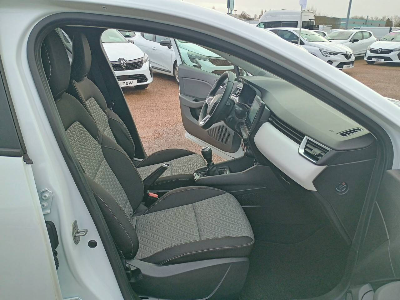 Vente en ligne Renault Clio 5 CLIO  SCE 65 au prix de 12 790 €