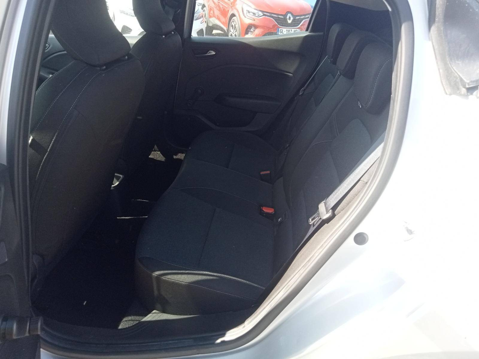 Vente en ligne Renault Clio 5 Clio TCe 90 au prix de 13 490 €
