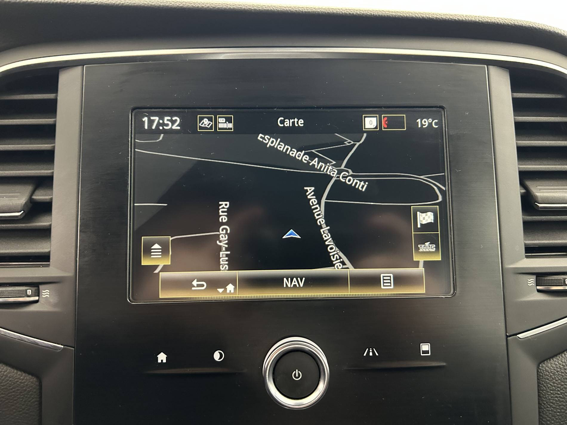 Vente en ligne Renault Megane 4 Mégane IV Berline Blue dCi 115 EDC au prix de 14 790 €