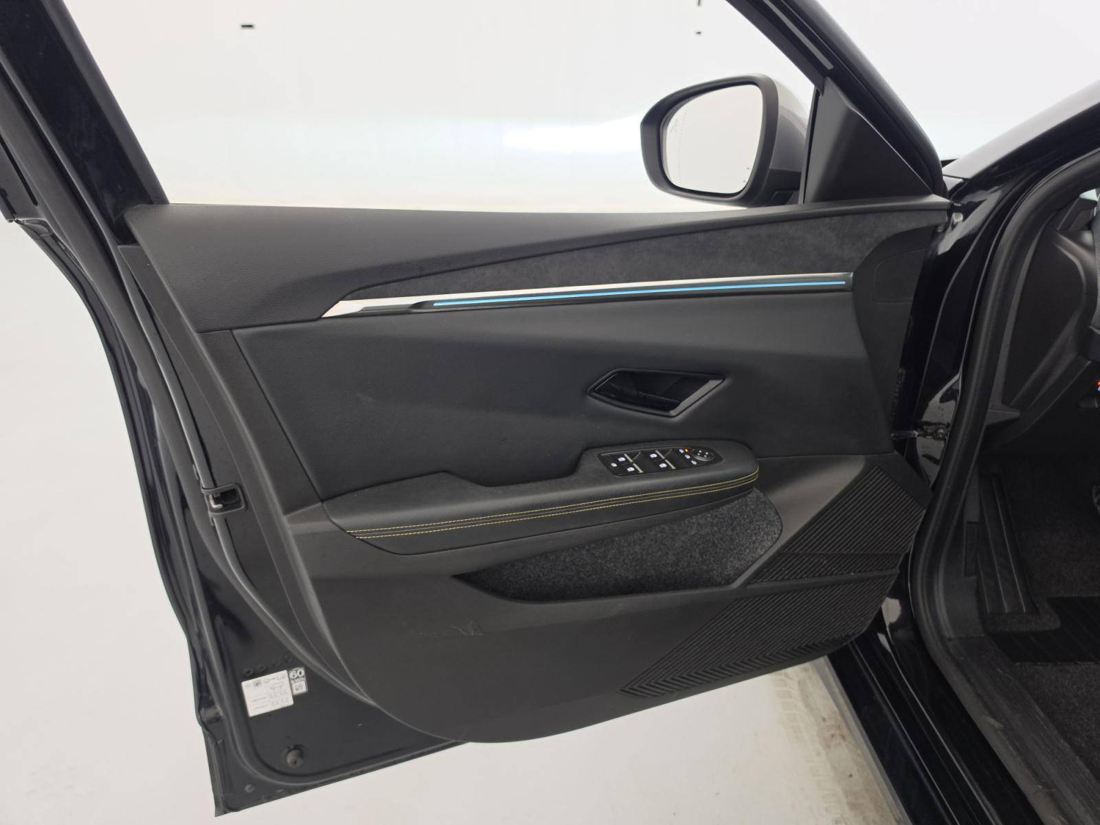 Vente en ligne Renault Megane E-Tech  EV60 220 ch super charge au prix de 24 590 €