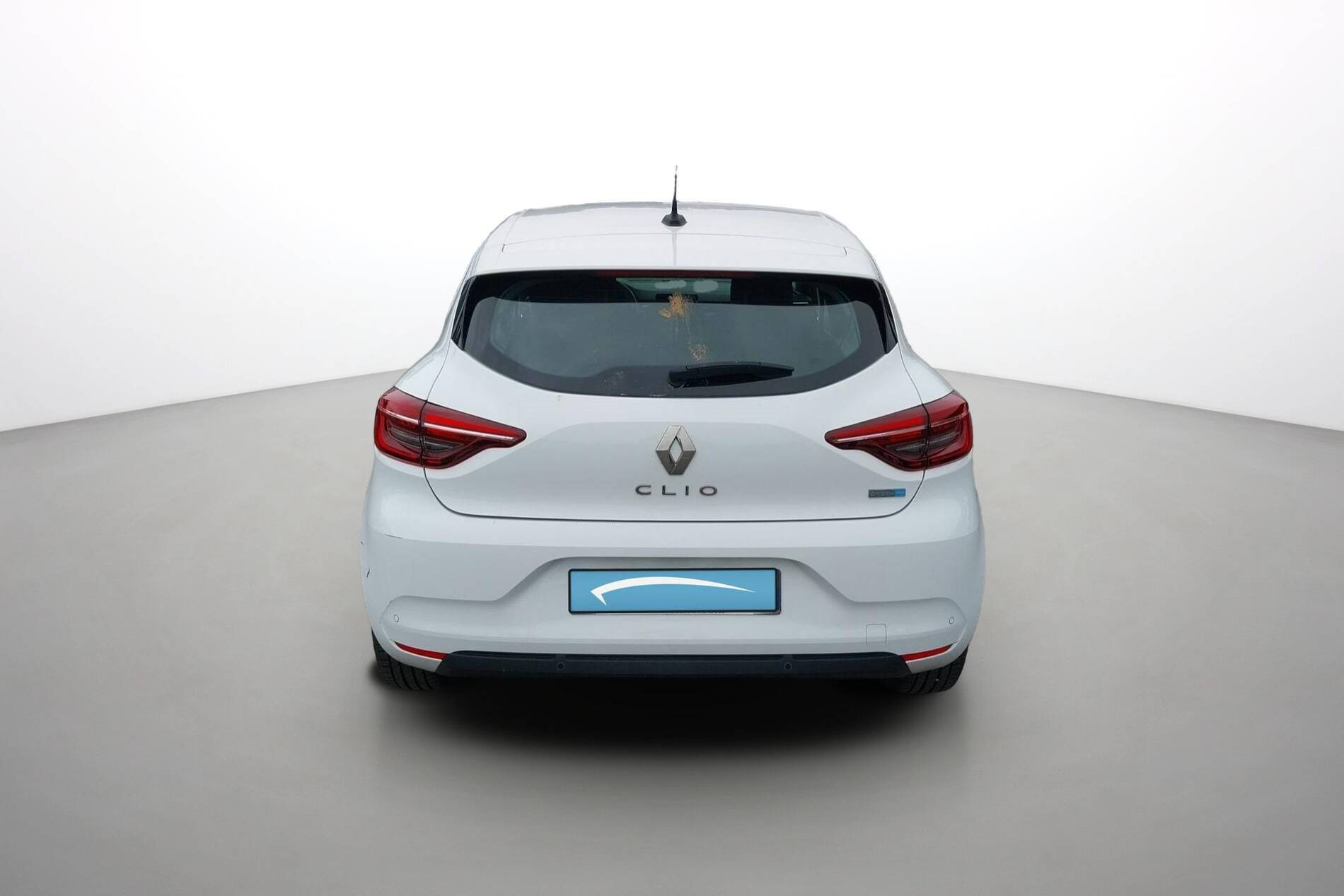 Vente en ligne Renault Clio 5 Clio E-Tech 140 - 21N au prix de 13 980 €