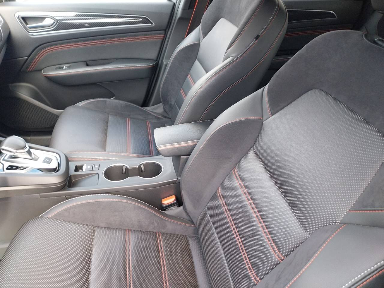 Vente en ligne Renault Arkana  E-Tech 145 - 21B au prix de 18 990 €