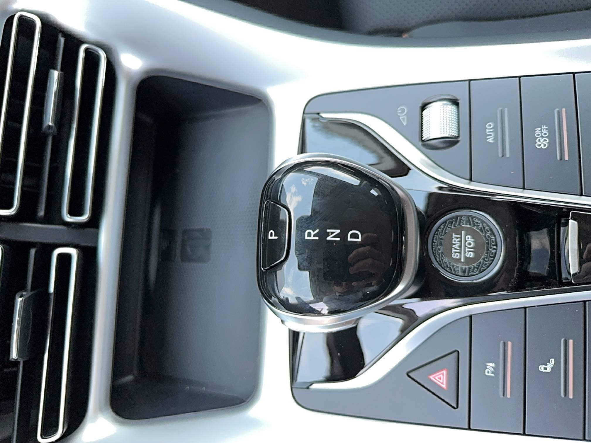Vente en ligne Byd Sealion 5  1.5l DM-i 212 ch PHEV au prix de 31 690 €