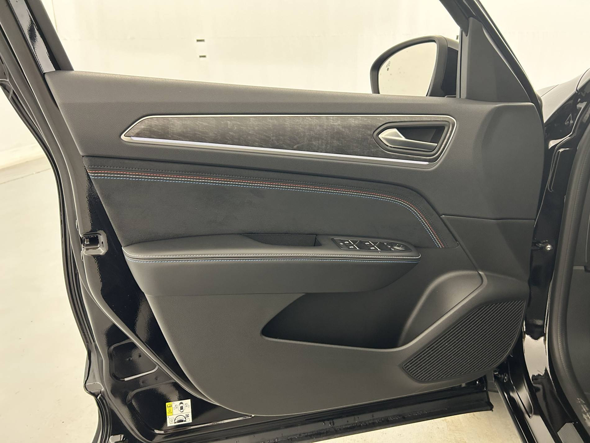 Vente en ligne Renault Arkana  E-Tech full hybrid 145 GSR2 au prix de 29 990 €
