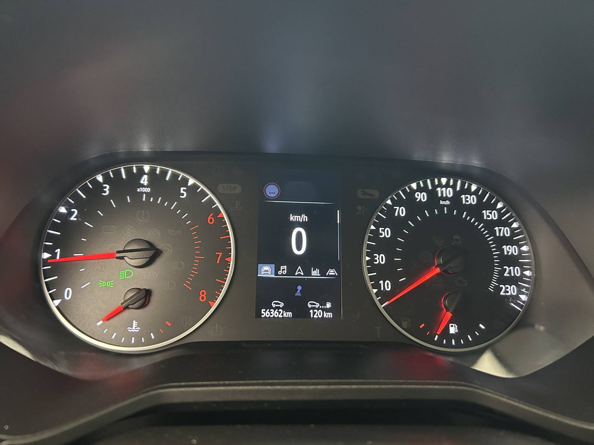 Vente en ligne Renault Clio 5 Clio TCe 90 - 21N au prix de 13 690 €