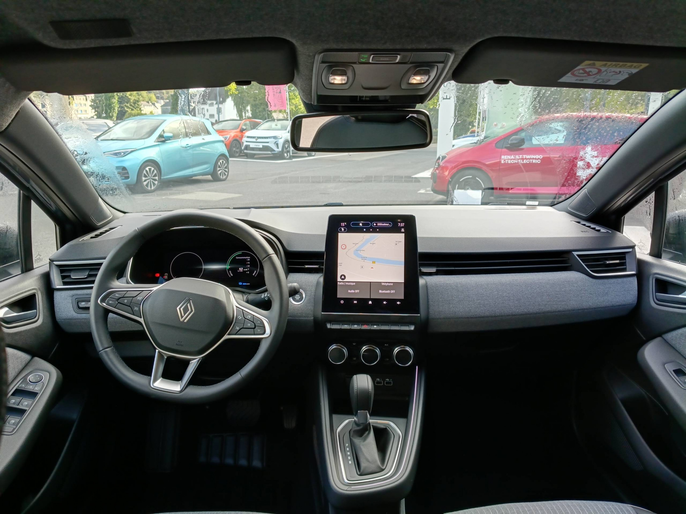 Vente en ligne Renault Clio 5 Clio E-Tech full hybrid 145 ch GSR2 au prix de 19 790 €