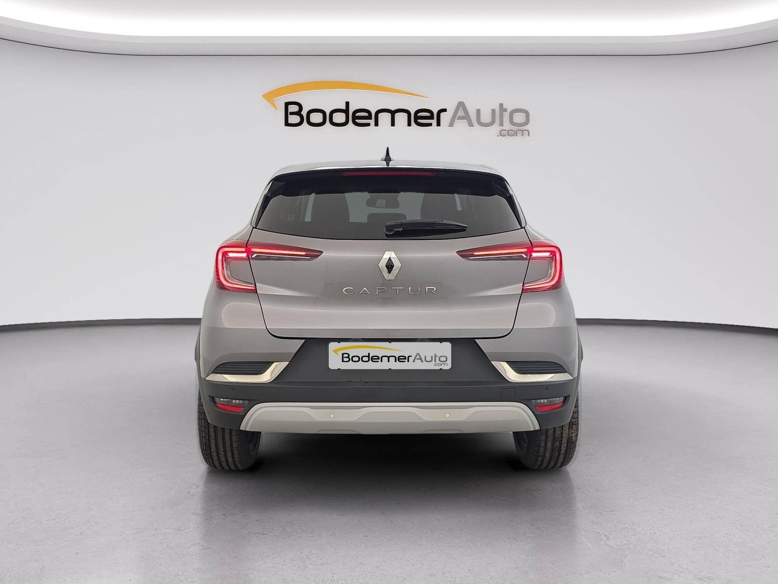 Vente en ligne Renault Captur  mild hybrid 140 au prix de 19 890 €