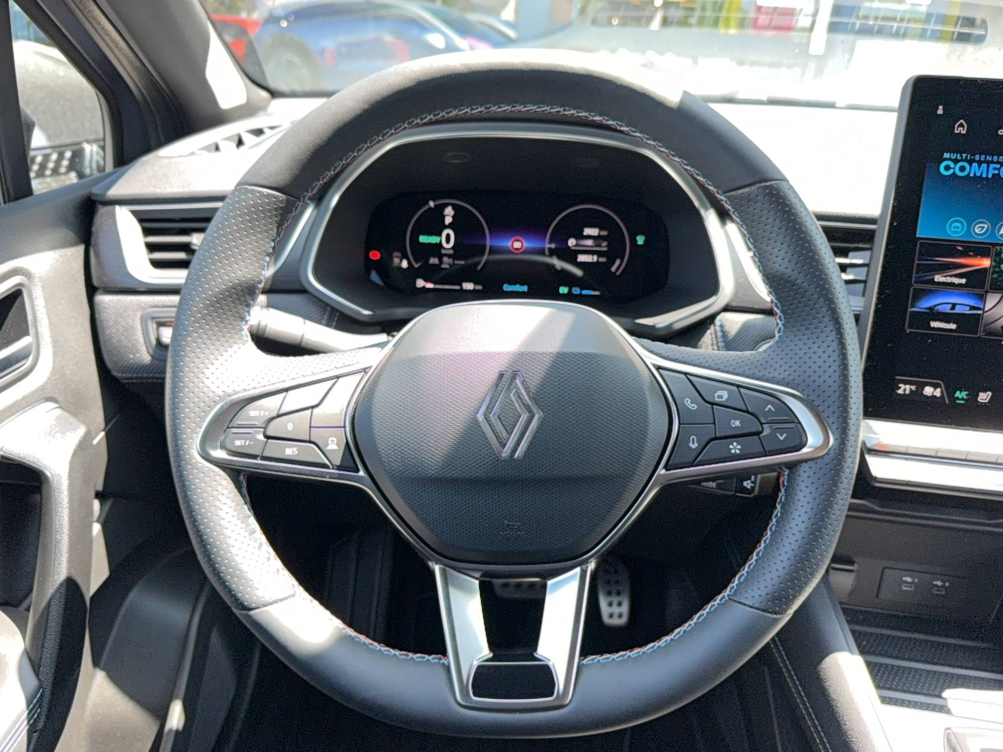 Vente en ligne Renault Captur  E-Tech full hybrid 160 ch au prix de 32 490 €