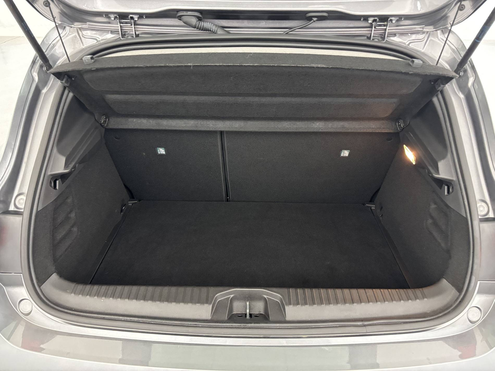 Vente en ligne Renault Clio 5 Clio TCe 90 au prix de 14 490 €