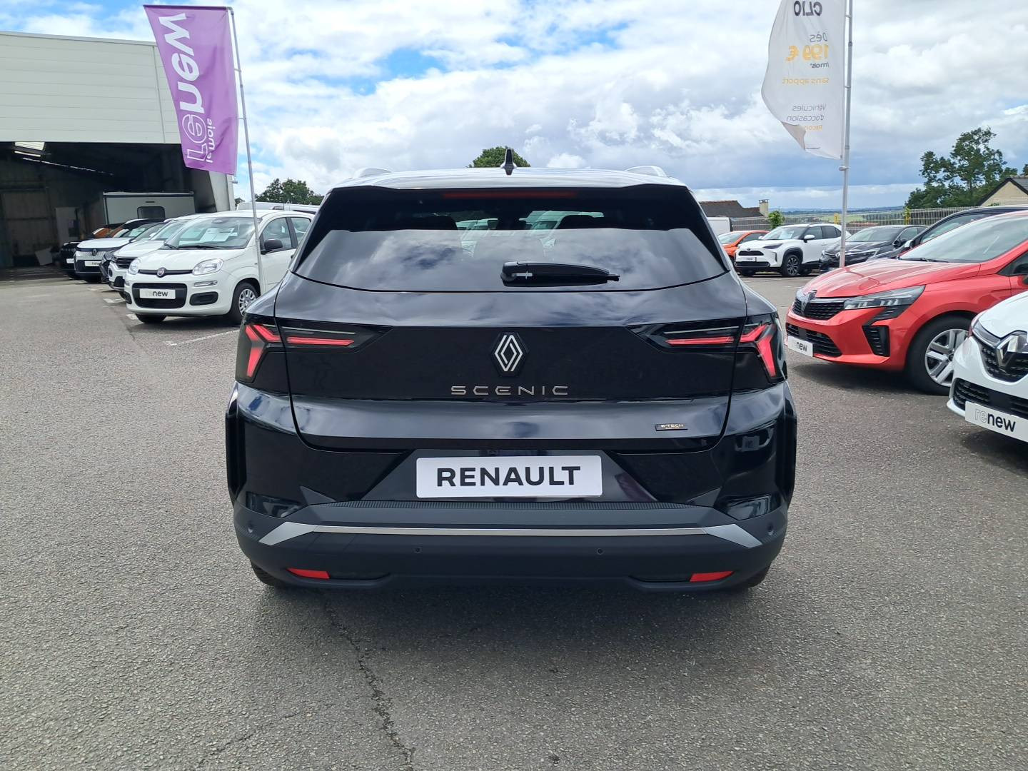 Vente en ligne Renault Scenic E-Tech Scenic E-Tech électrique 220 ch grande autonomie au prix de 49 740 €