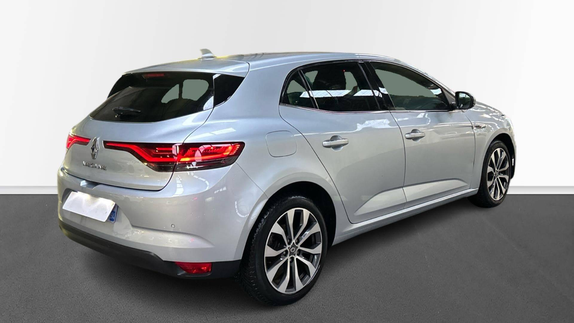 Vente en ligne Renault Megane 4  TCe 140 EDC au prix de 18 990 €