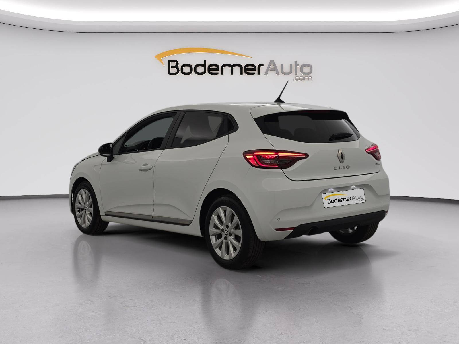 Vente en ligne Renault Clio 5 Clio Blue dCi 100 au prix de 14 890 €