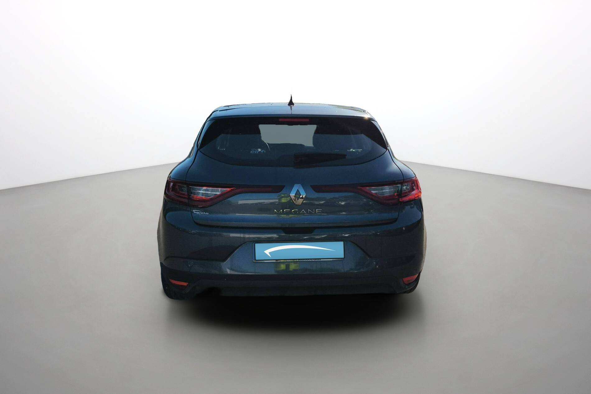 Vente en ligne Renault Megane 4 Mégane IV Berline Blue dCi 115 au prix de 14 990 €
