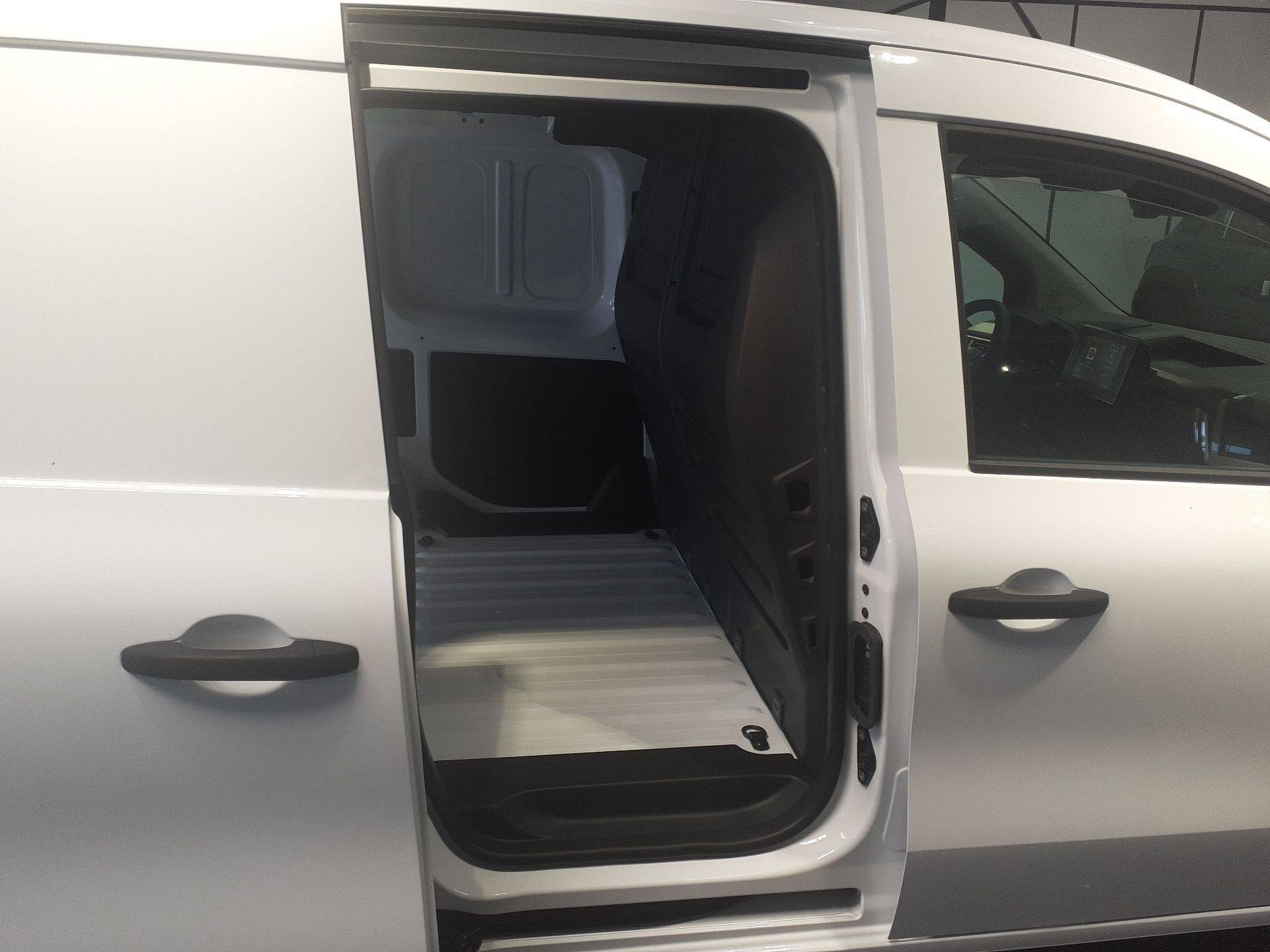 Vente en ligne Renault Kangoo Van  TOLE L1 BLUE DCI 95 AUTO au prix de 24 265 €