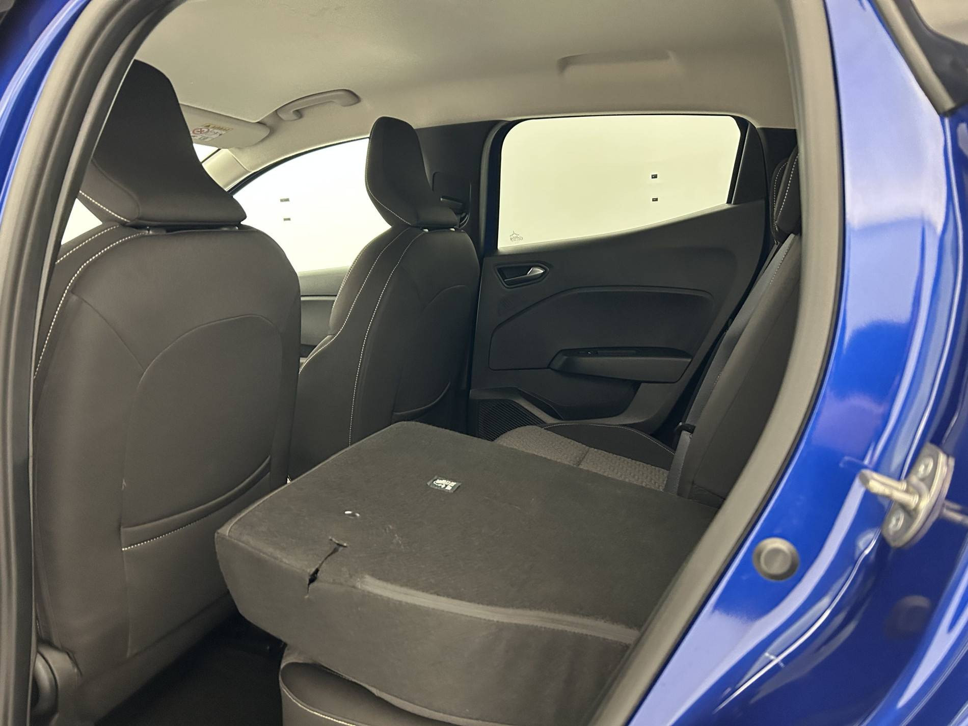Vente en ligne Renault Clio 5 Clio TCe 100 GPL au prix de 13 490 €